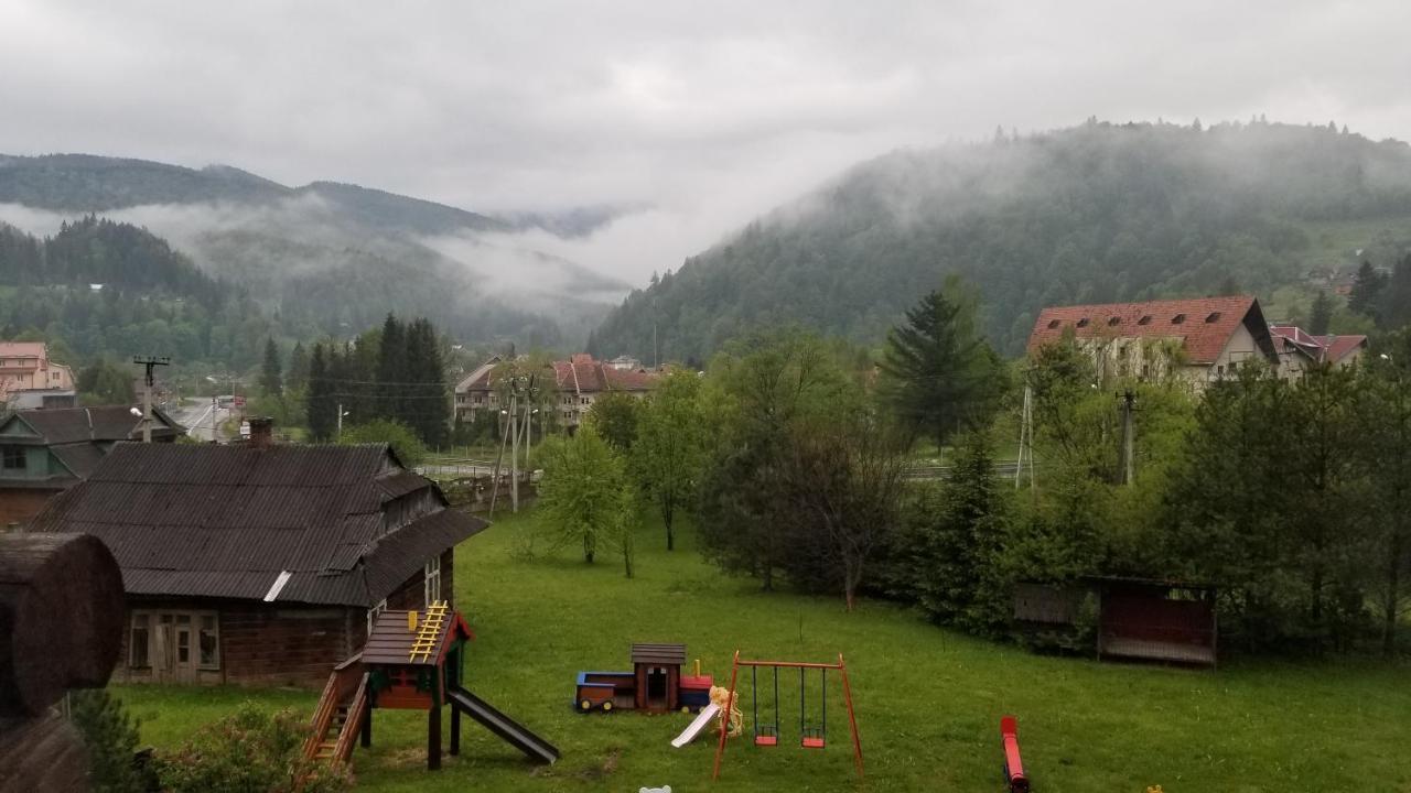 Panska Hata Yaremche Exterior photo